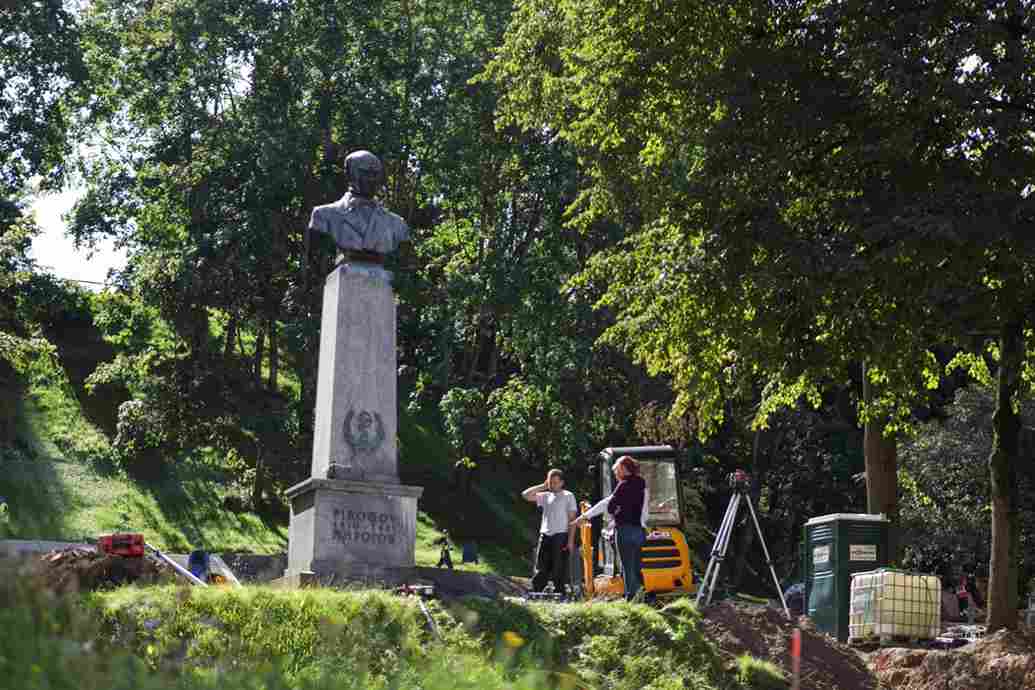 Памятник Николаю Пирогову